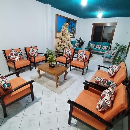 Hotel Starfish Puerto Villamil Kültér fotó