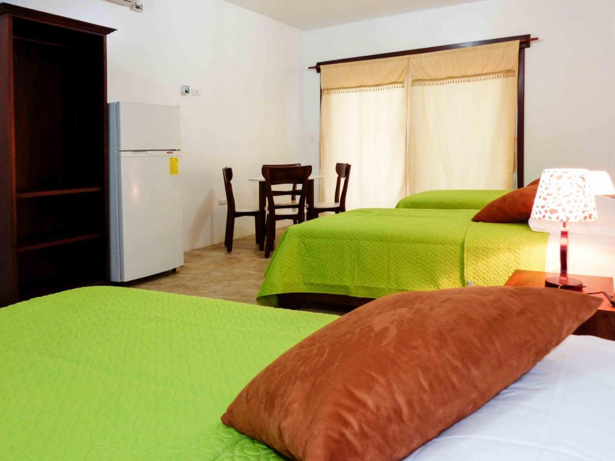Hotel Starfish Puerto Villamil Kültér fotó