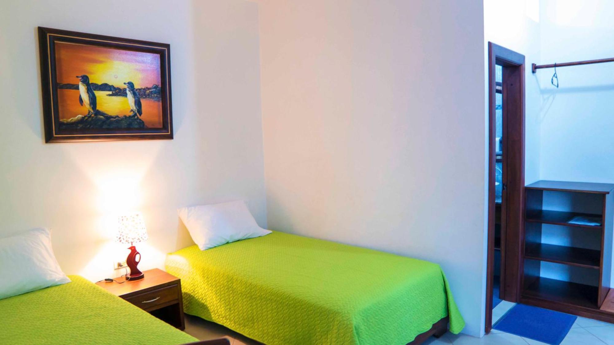 Hotel Starfish Puerto Villamil Kültér fotó