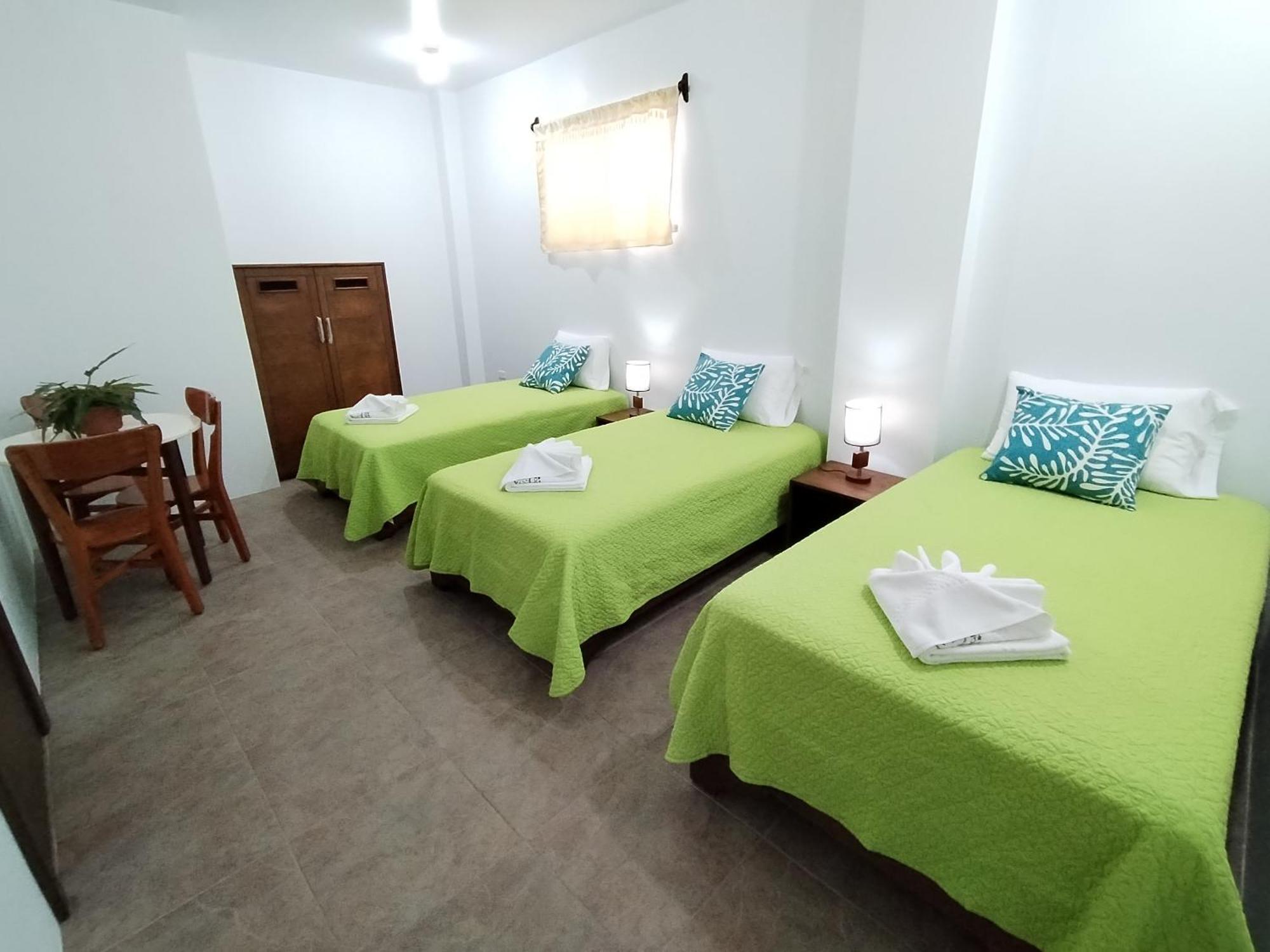 Hotel Starfish Puerto Villamil Kültér fotó