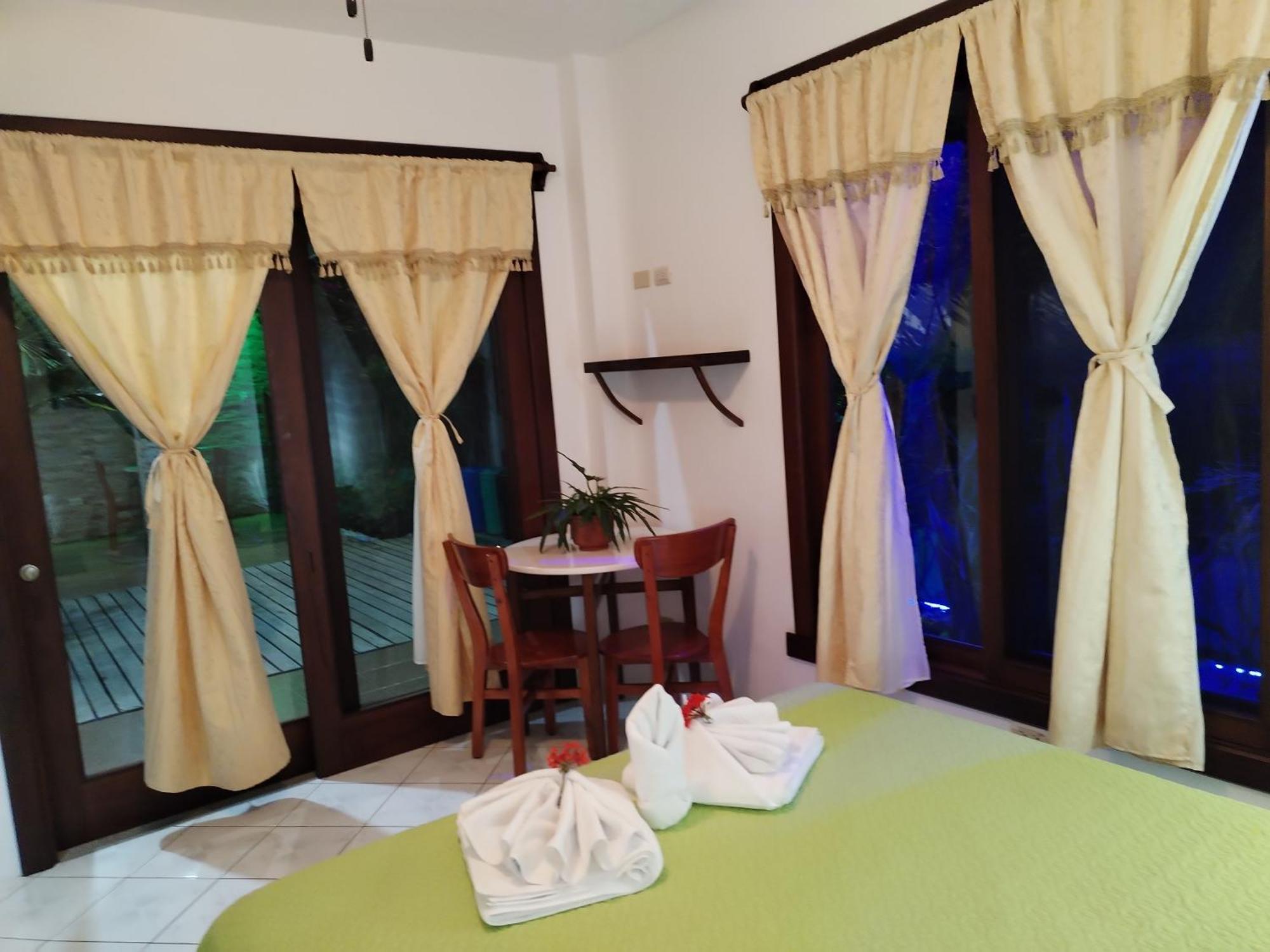 Hotel Starfish Puerto Villamil Kültér fotó