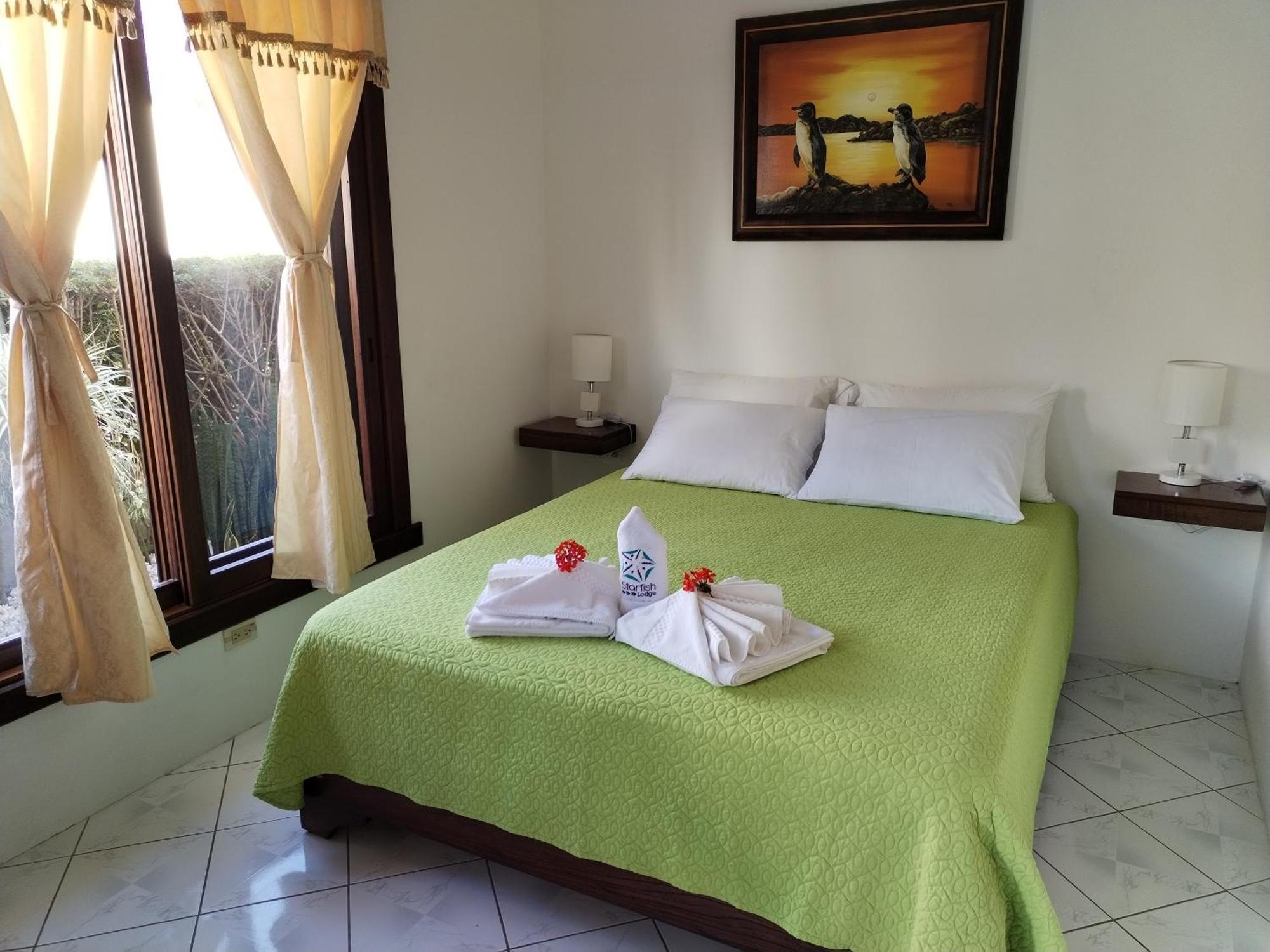 Hotel Starfish Puerto Villamil Kültér fotó