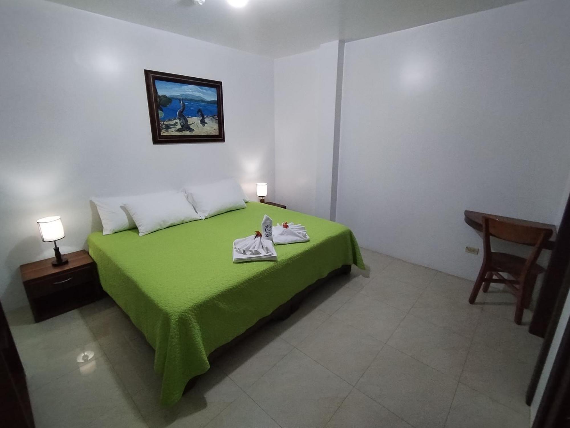 Hotel Starfish Puerto Villamil Kültér fotó