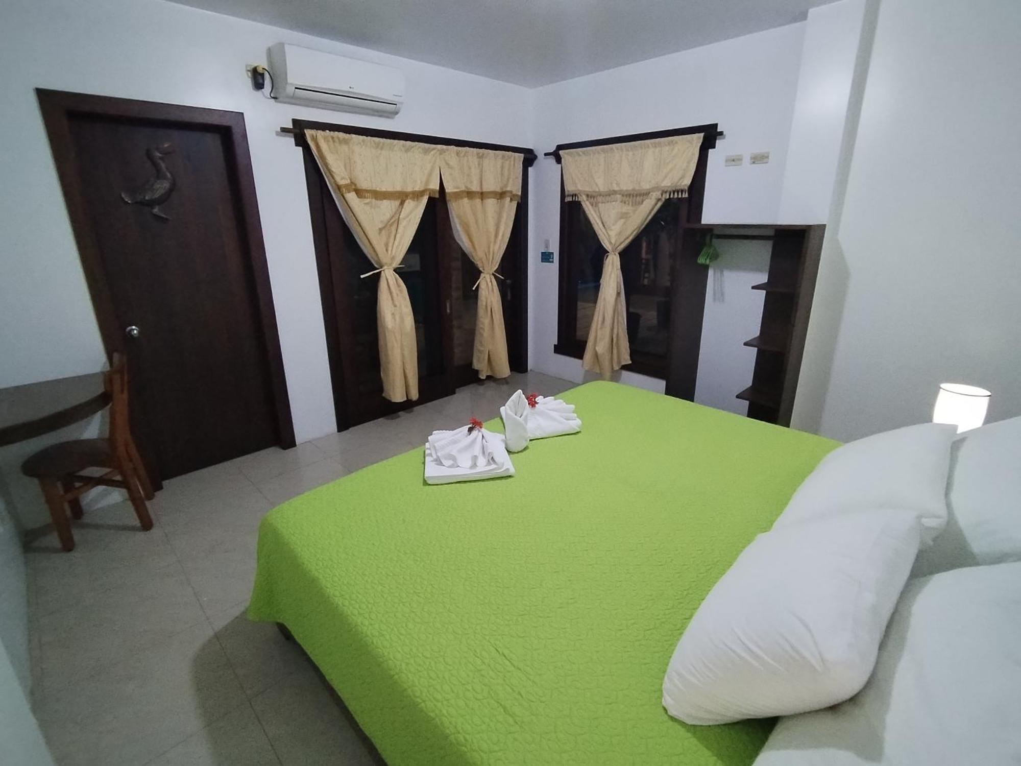 Hotel Starfish Puerto Villamil Kültér fotó